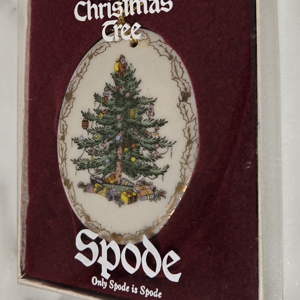 Spode Vintage Christmas Tree Ornament with Green and Gold Accents